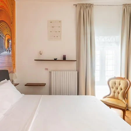 Casa Sul Canale Di Via Piella By Wonderful Italy